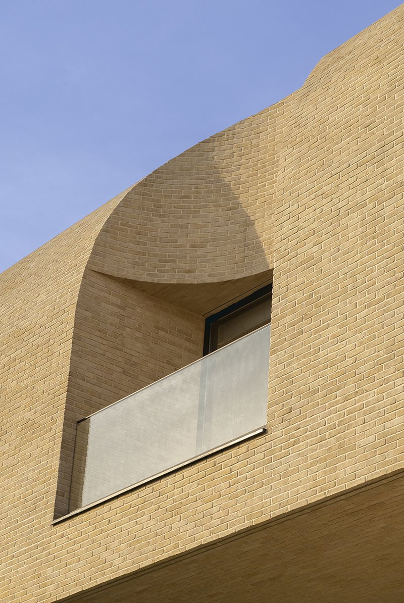 the central courtyard villa 11