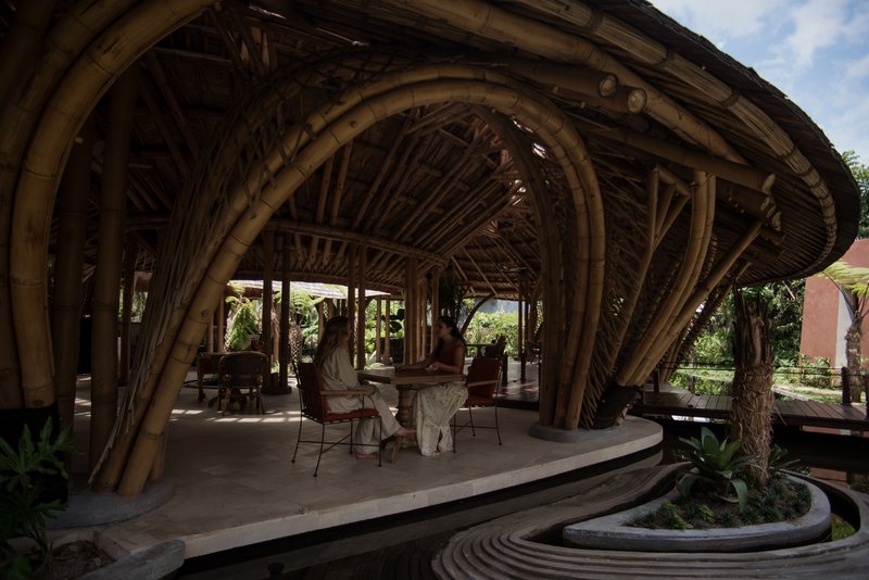 Restaurante Juna Ubud / Pablo Luna Studio - Fotografia de Interiores, Madeira
