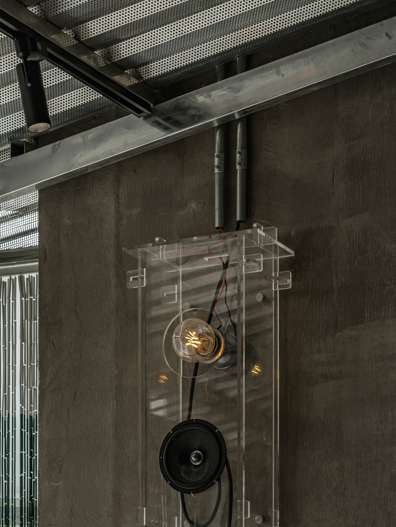 Café An Miên Lumière / xưởng xép - Imagem 27 de 30