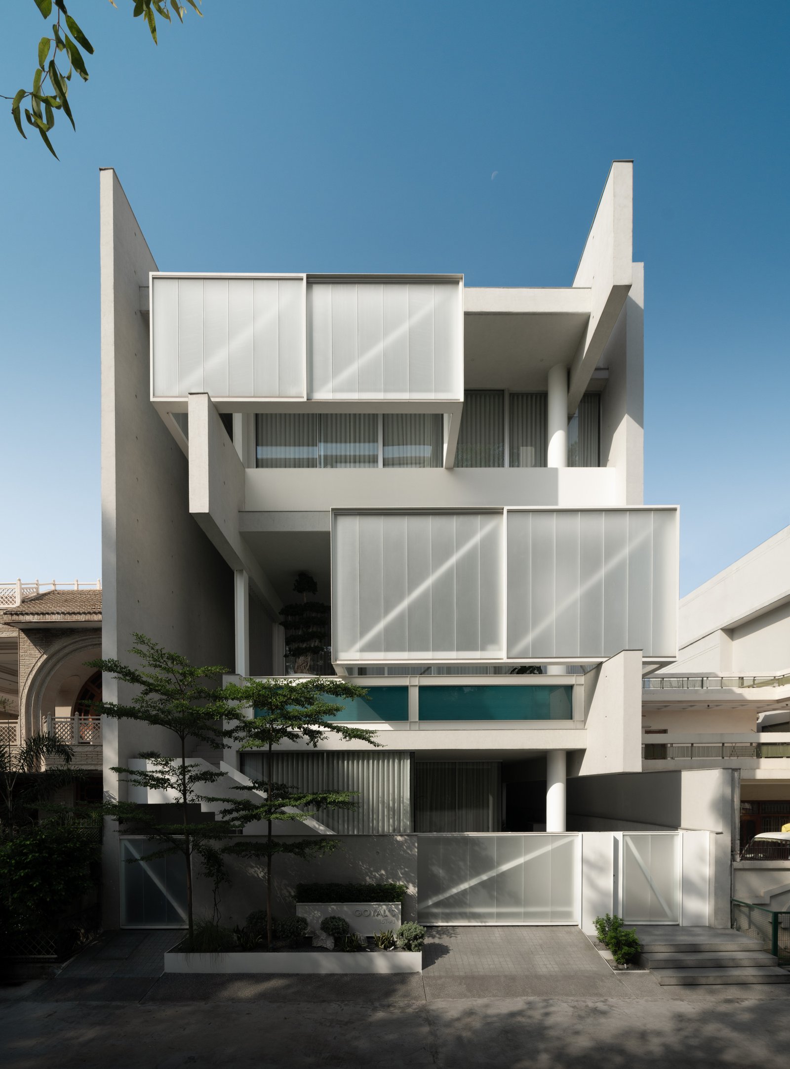 Residência BB 214 / Estúdio de Arquitetura e Design Minimalista