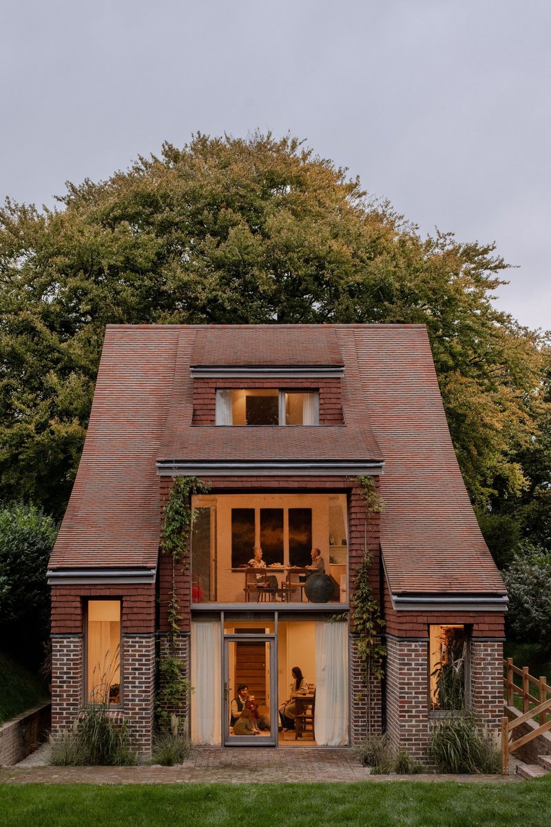 Clay Rise Home / Templeton Ford - Exterior Photography, Wood, Door, Brick